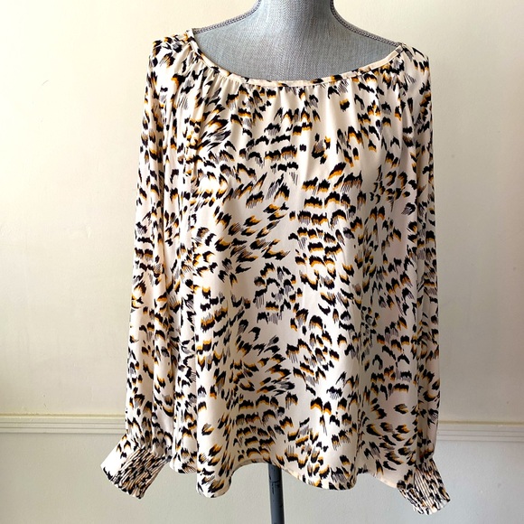 CABI ROUND TRIP SAFARI LEOPARD PRINT CREAM BLACK LONG CUFFED SLEEVE TOP #4335 - Picture 5 of 17